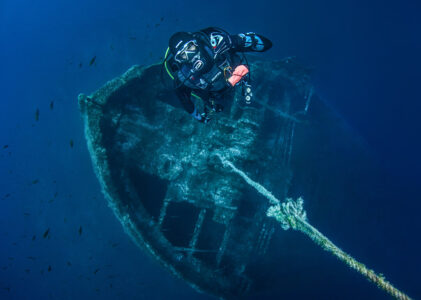 Wreck and Night dives